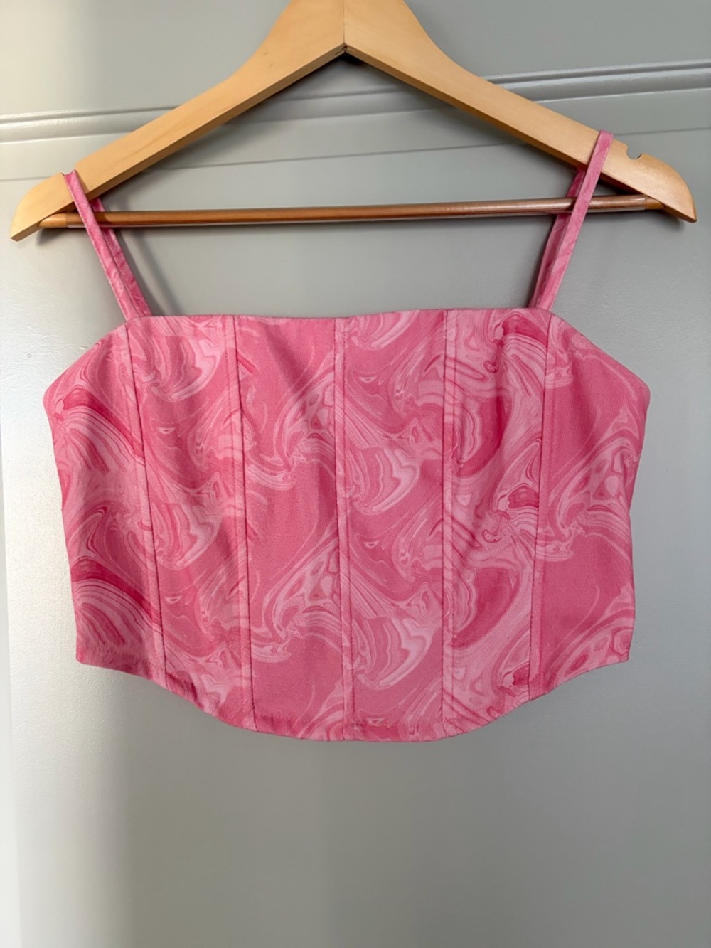Le Lis Pink Marble-Print Crop Cami